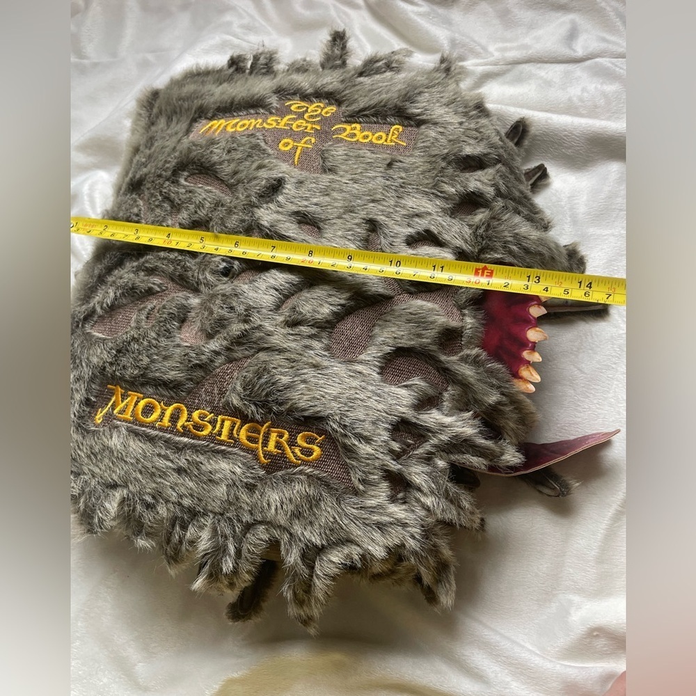 Harry Potter Monster Book of Monsters Collector Plush - Picture 8 of 9